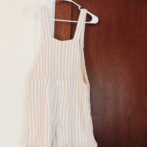 Rhomper in neutral stripes - Picture 2 of 2